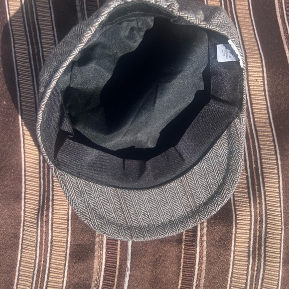 Target Kids Gray Herringbone Cap - Picture 2 of 3